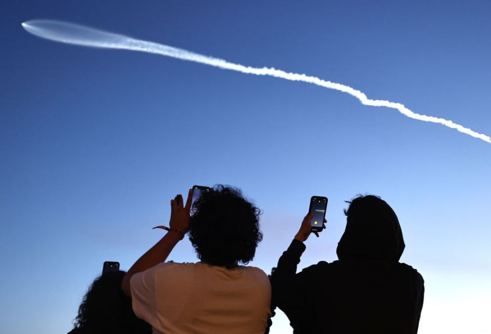 Falcon 9 Rocket lifting off on a clear morning, part of the spacex launch today