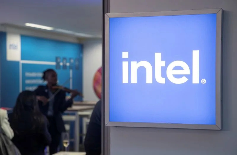 Intel logo and headquarters